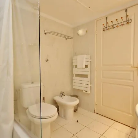 Le Palais De Med - 2 Bedrooms Νίκαια